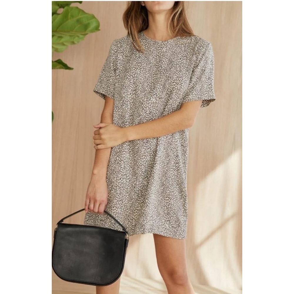 Jenni Kayne Breathable T-Shirt Dress Small Leopard Print Shift Short Sleeve
